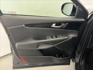 Kia Sorento 6AT 4x4 2.2 CRDi