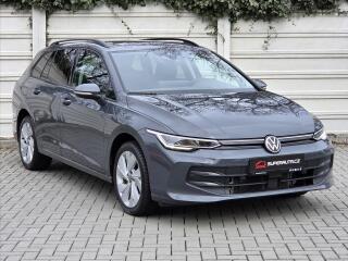 Volkswagen Golf 1.5 eTSi 110kW DSG Life Tov.z�