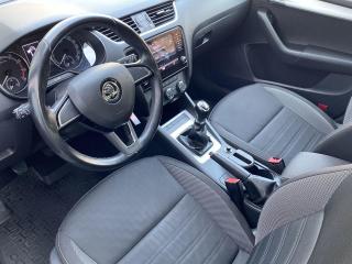 Škoda Octavia (2017) 1.4 TSI G-TEC Ambition + - náhled 8