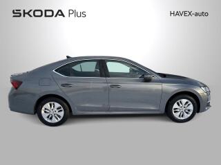 Škoda Octavia (2024) 1.5 TSI e-TEC DSG TOP Selectio - náhled 33
