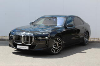 BMW 740d xDrive, 220kW, CZ