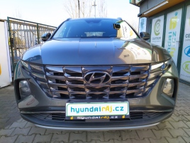 Hyundai Tucson 1.6-HYBRID-195kw-ZRUKA-1.maj.