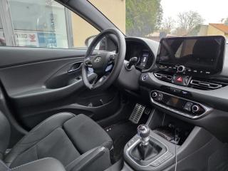 Hyundai i30 2.0N-ZÁRUKA-NÍZKÉ KM-1.MAJITEL - náhled 12