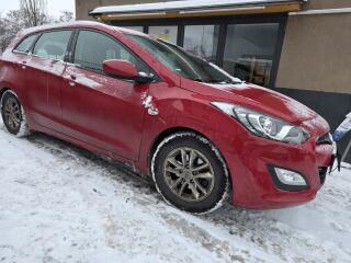 Hyundai i30 1.6-TAŽNÉ 1,3t-PRAV.SERVIS - náhled 4