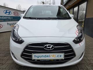 Hyundai ix20 1.6-1.MAJITEL-TA�N� 1.3t-KLIMA