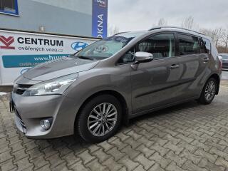 Toyota Verso 1.6-N�ZK� SPOT�EBA-NAVI-KAMERA