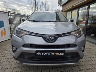 Toyota RAV4 2.0-1.MAJITEL-TA�N�-KAMERA