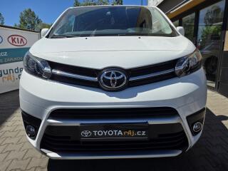 Toyota Verso 1.5-8M�ST-1.MAJITEL-KLIMA