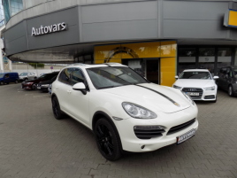 Porsche Cayenne 4.8 V8