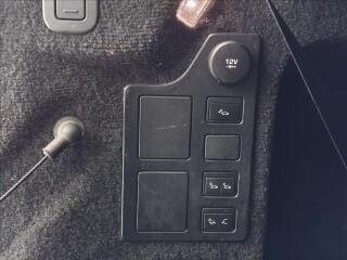 Land Rover Discovery 3.0 TD HSE