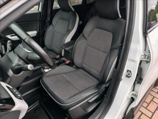 Renault Captur 1,3 TCe - náhled 13