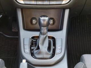 Hyundai i30 1,0 T-GDi Comfort DCT - náhled 12