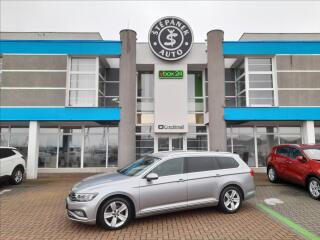 Volkswagen Passat 1.5 TSi DSG Elegance