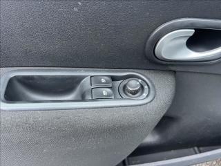 Renault Clio 1,5 DCi,2x Sada kol,Klima - náhled 13