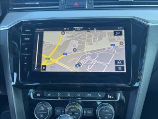 Volkswagen Passat GTE,Panorama,TZ,ACC,1.Maj - náhled 24