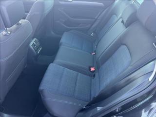 Volkswagen Passat GTE,Panorama,TZ,ACC,1.Maj - náhled 30