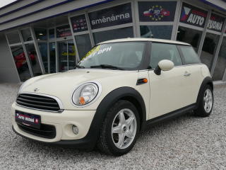 Mini Cooper One 1.6i Klima REZERVACE