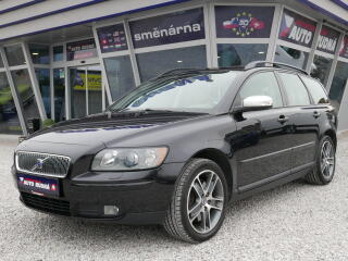 Volvo V50 2.5 T5 AWD Automat REZERVACE