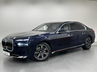 BMW 740d xDrive, Bowers, Ta�n�