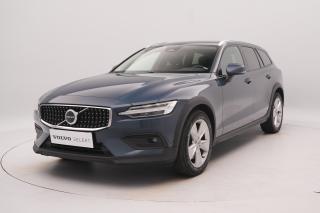 Volvo V60 CC B4 AWD PRO AUT REZERVACE