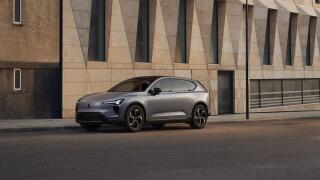 Volvo EX60 PURE ELECTRIC PLUS