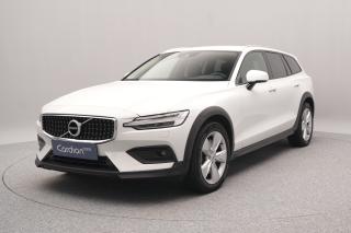 Volvo V60 CC B4 AWD MOMENTUM AUT