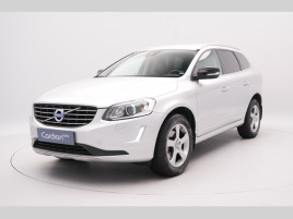 Volvo XC60 D4 AWD MOMENTUM    REZERVACE 