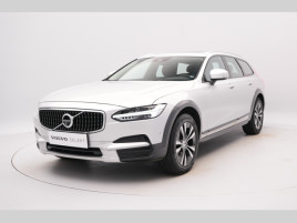 Volvo V90 CC D4 AWD MOMENTUM REZERVACE