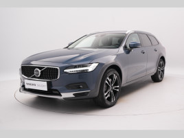 Volvo V90 CC B4 AWD PRO AUT 1.maj 