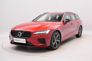 Volvo V60 T6 AWD RECHARGE REZERVACE