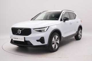 Volvo XC40 B3 PLUS DARK AUT REZERVACE