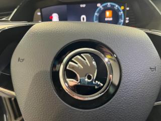 Škoda Octavia Combi Style 2,0TDI/110 kW DSG/ - náhled 22