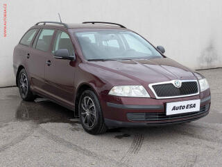 �koda Octavia 1.6 MPi, �R, Klima