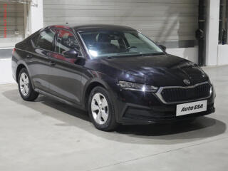 �koda Octavia 2.0 TDi, LED, AC