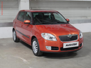 �koda Fabia 1.6i 16V, AC, tempo, park