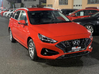 Hyundai i30 1.5 GDi, servis.kniha
