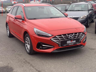 Hyundai i30 1.5 GDi, servis.kniha