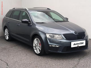 koda Octavia 2.0 TDi, RS, DSG, panor
