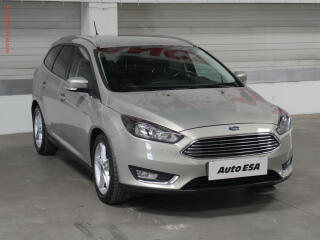 Ford Focus 1.5EB, �R, navi, autoAC