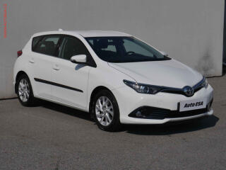 Toyota Auris 1.6 VVT-i, �R, Park. kamera