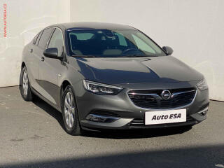 Opel Insignia 1.5 T, LED, navi, headUP