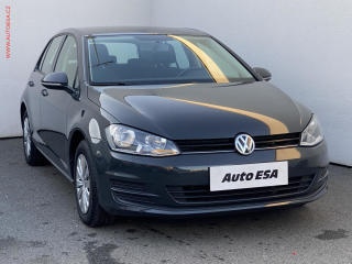 Volkswagen Golf 1.2TSi, AC, vhev sed