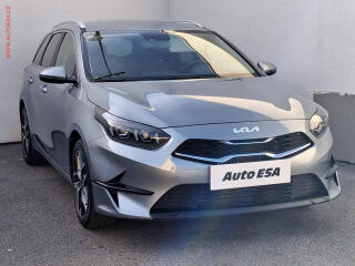 Kia Ceed 1.5 T-GDi, 1.maj,�R, TOP