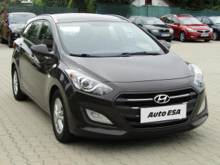 Hyundai i30 1.6 GPi, STK7/27