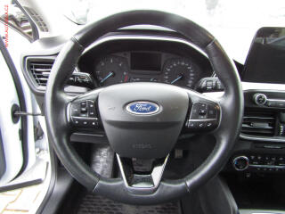 Ford Focus (2020) 1.5TDCi, AC, park.čidla - náhled 20