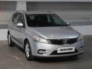 Kia Ceed 1.4i, �R, AC, tempo