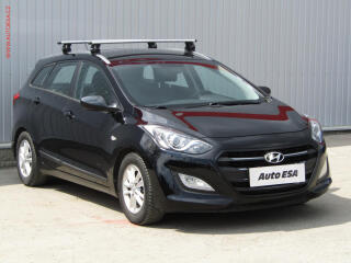 Hyundai i30 1.6GDi, �R, AC, TZ, park