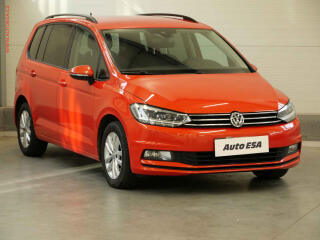Volkswagen Touran 1.6TDi, DSG, LED, park.asist