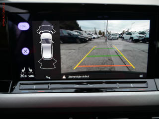 Volkswagen Golf (2024) 1.0ETSI, 1.maj,ČR, DSG, LED - náhled 12