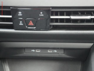 Volkswagen Golf (2024) 1.0ETSI, 1.maj,ČR, DSG, LED - náhled 19